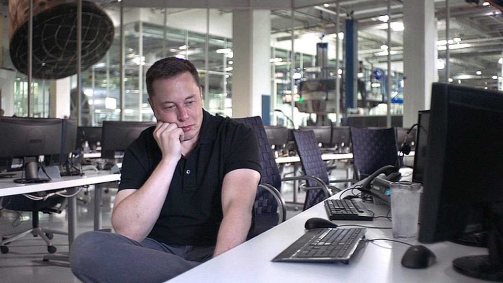 Elon Musk brings in Tesla Employees for Twitter