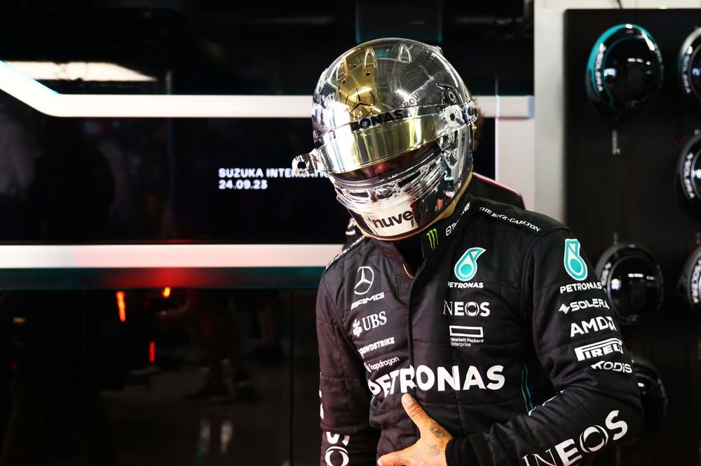 Lewis Hamilton and Mercedes-AMG PETRONAS F1 Team Split